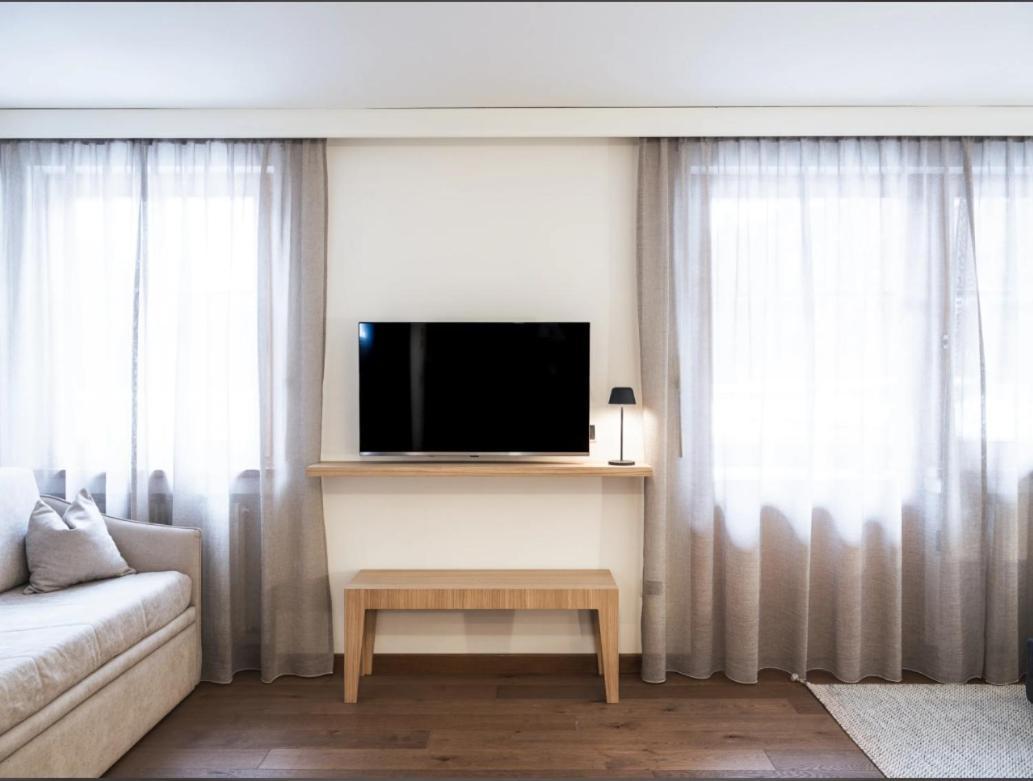 Hotel Bad Waldbrunn Monguelfo-Tesido / Welsberg-Taisten ภายนอก รูปภาพ